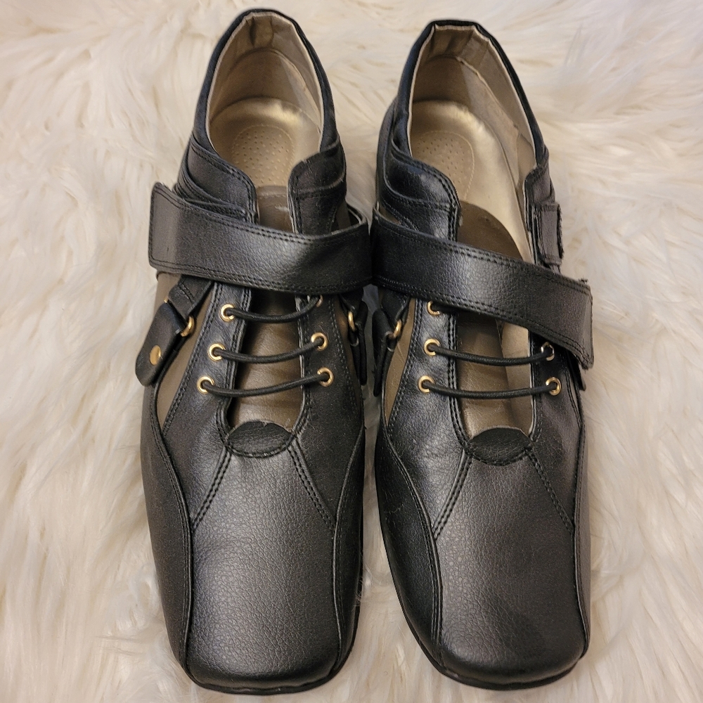 NWOT Bellini shoes